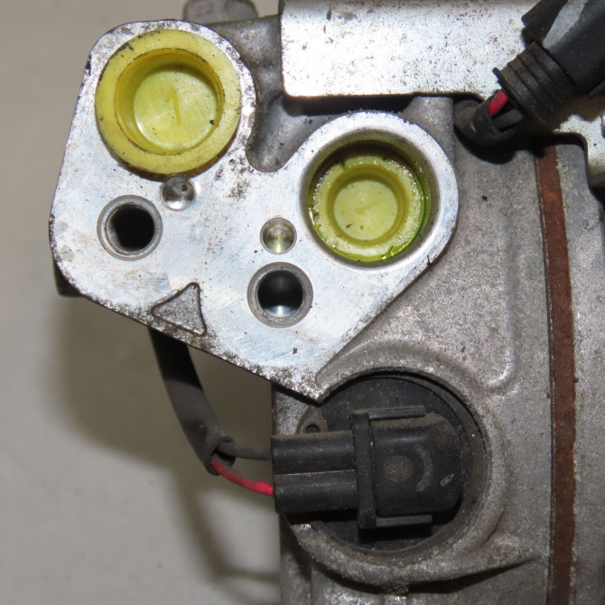 Compresseur air conditionne occasion MERCEDES CLASSE A II Phase 1 12-2004->04-2008 A170 116ch 22306811 3