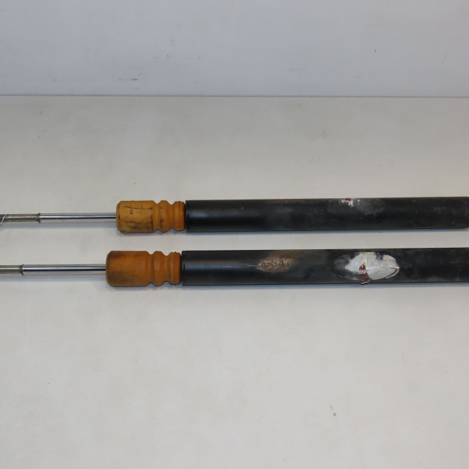 Amortisseur arrière droit occasion MERCEDES CLASSE CLK II Phase 1 05-2002->12-2009 270 CDI 2093261600 1