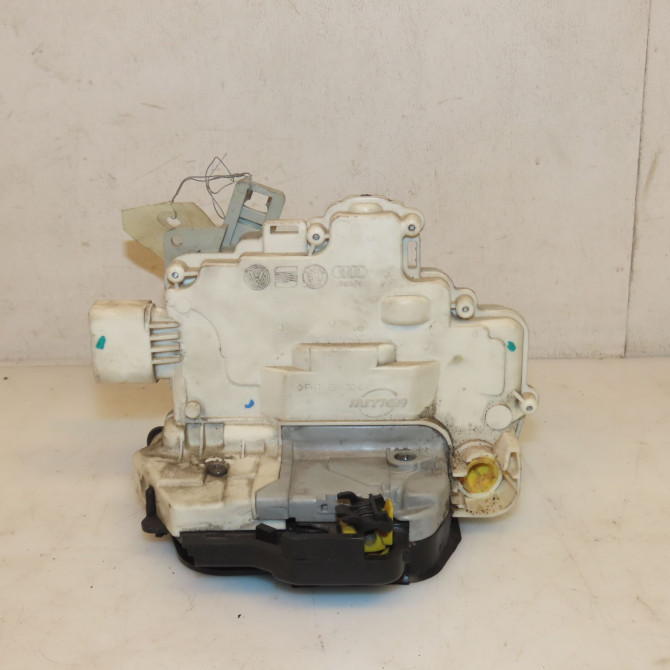 Serrure porte avg occasion AUDI A3 II Phase 2 06-2008->07-2012 1.9 TDi 105ch 4F1837015E 1
