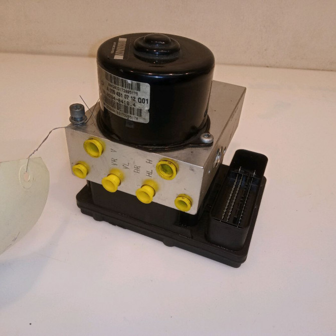 Unité hydraulique ABS occasion MERCEDES CLASSE C COUPE SPORT II Phase 1 03-2001->03-2004 44316212 1