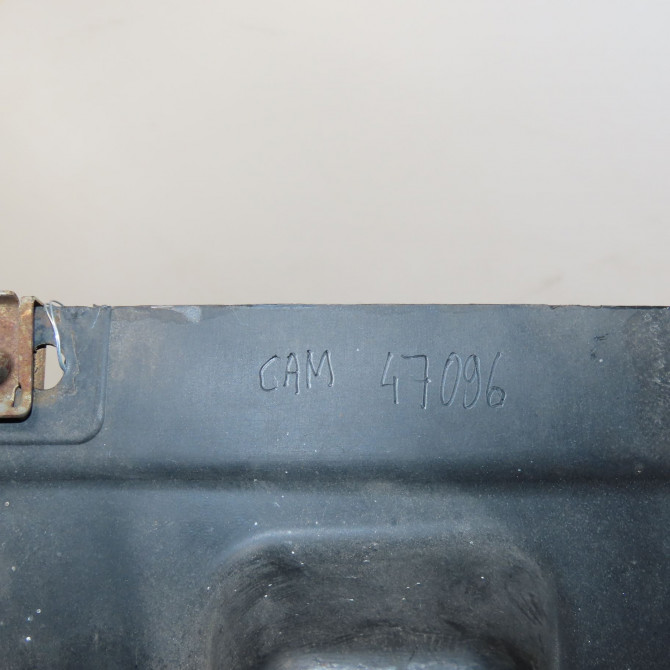 Pare-boue avant gauche occasion MERCEDES CLASSE ML II phase 1 03-2005->09-2008 1648840922 3