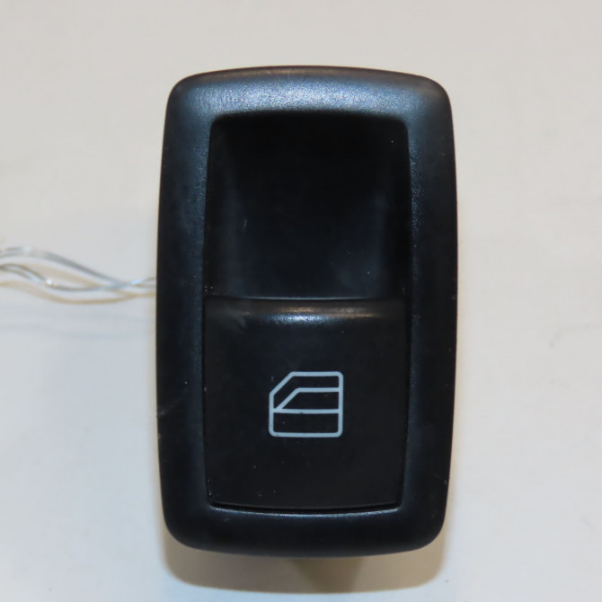 Commande lève-glace porte avant gauche occasion MERCEDES CLASSE ML II phase 1 03-2005->09-2008 320 CDI 224ch 1