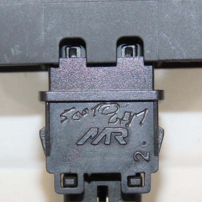 Bouton de warning occasion NISSAN PIXO Phase 1 05-2009->... 1.0i 12v 68ch 259104A00C 3