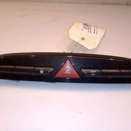 Bouton de warning occasion PEUGEOT 308 I Phase 2 04-2011->12-2014 1.6 E-HDI 112ch