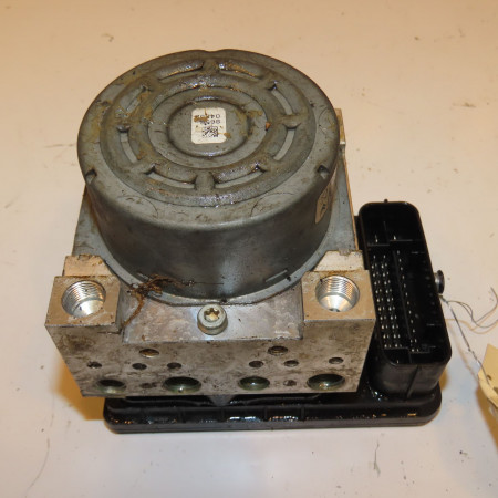 Unité hydraulique ABS occasion PEUGEOT 2008 Phase 1 01-2013->... 1.2i PURETECH 110ch 1617387780