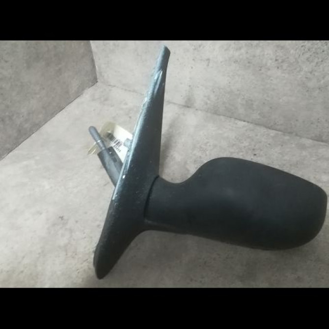 Retroviseur exterieur gauche occasion RENAULT CLIO II Phase 2 06-2001->07-2006 1.5 DCI 65ch 8200163300 1