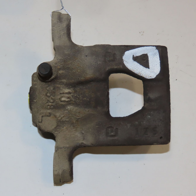 Etrier de frein arrière droit occasion NISSAN JUKE Phase 1 09-2010->... 1.5 DCI 110ch 440011KD0A 4