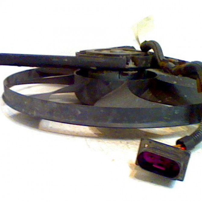 Ventilateur de refroidissement occasion SEAT IBIZA IV Phase 1 05-2008->01-2012 1.4i 16v 6Q0959455AF 2