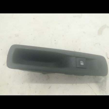 Commande leve-glace porte arrière droite occasion RENAULT LAGUNA III Phase 1 10-2007->10-2010 1.5 DCI 254010003R