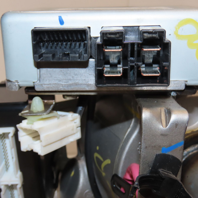 Colonne de direction assistee occasion HYUNDAI I 20 I phase 2 06-2012->03-2015 1.2i 85ch 563101J820 3