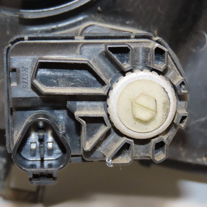 Phare droit occasion FORD RANGER III Phase 2 05-2009->11-2011 4986839 3