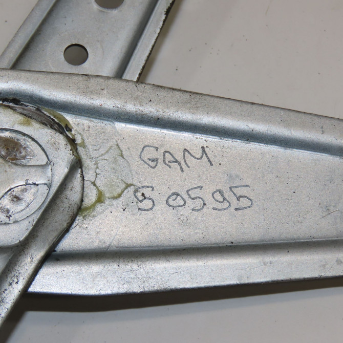 Mécanisme lève-glace avant gauche occasion RENAULT KANGOO I Phase 1 09-1997->06-2003 1.5 DCI 8v 65ch 8200155793 3