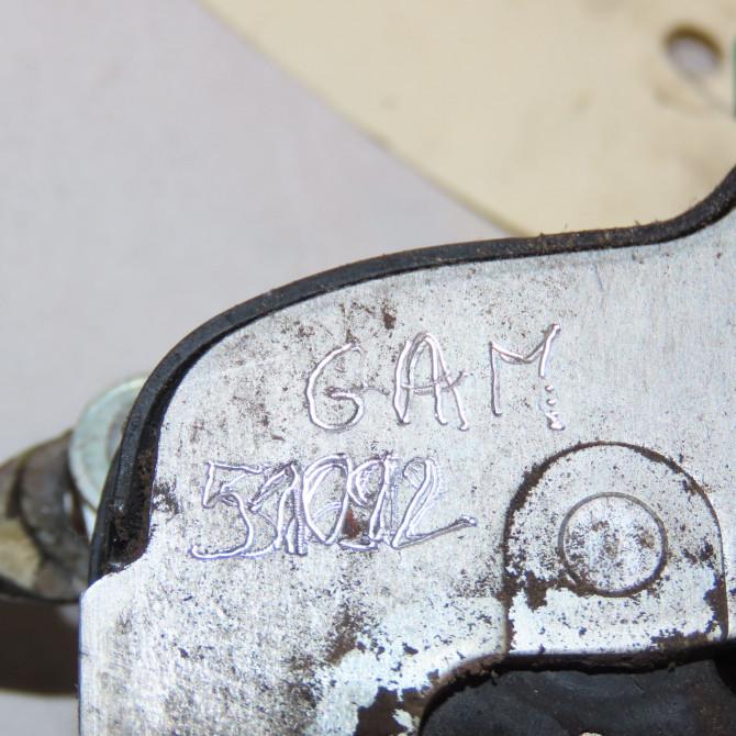 Serrure porte avg occasion TOYOTA HI ACE II Phase 3 01-2007->... 4