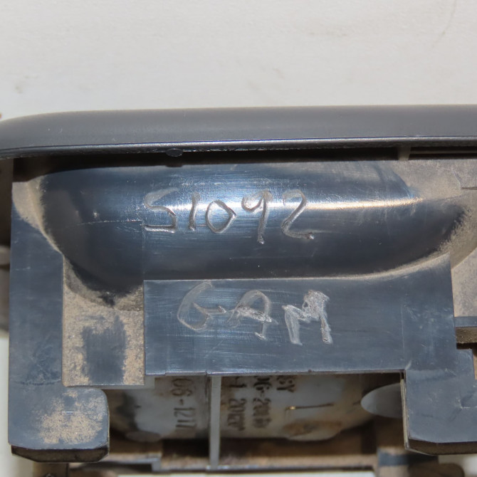 Poignee int porte avg occasion TOYOTA HI ACE II Phase 3 01-2007->... 3