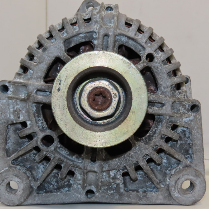 Alternateur occasion RENAULT MEGANE II Phase 2 01-2006->06-2009 1.6i 16v 110ch 8200660029 2