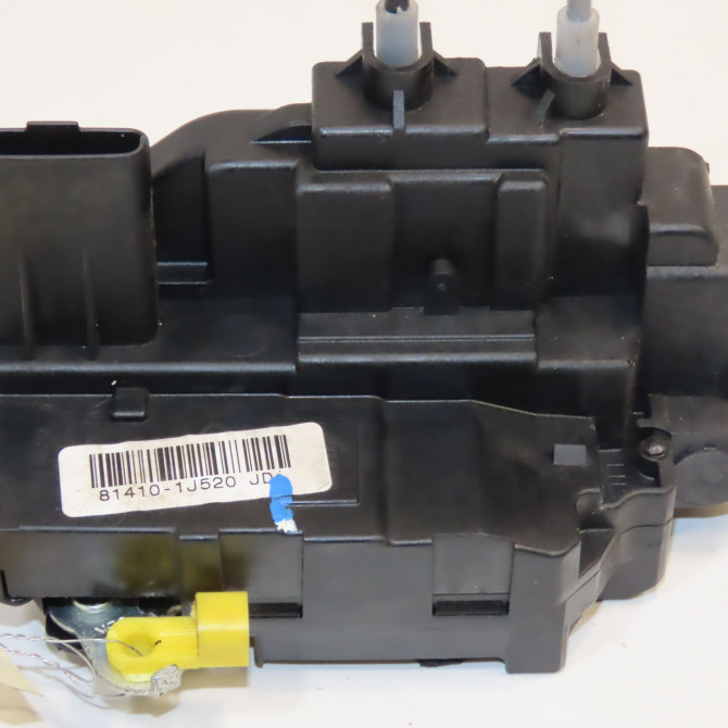 Serrure porte arg occasion HYUNDAI I 20 I phase 2 06-2012->03-2015 1.2i 85ch 814101J520 4