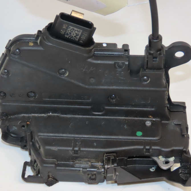 Serrure porte avd occasion RENAULT CAPTUR Phase 1 02-2013->... 0.9 90 ch 805022764R 4