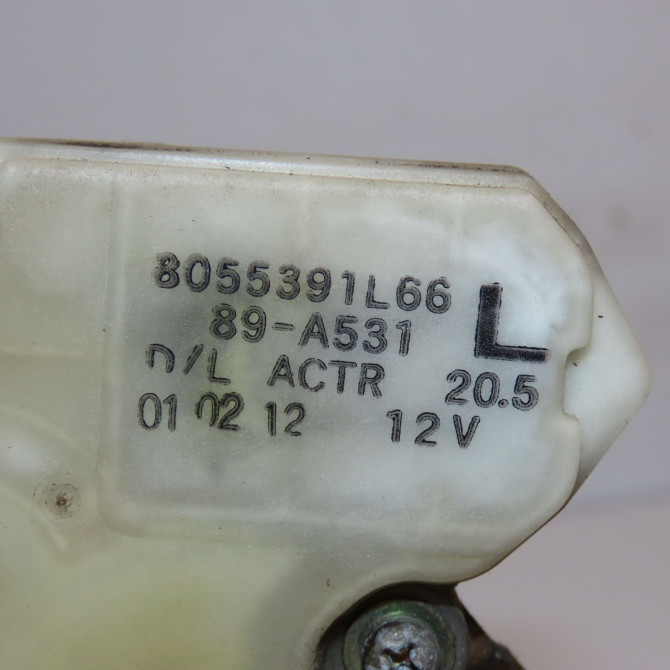 Serrure porte avg occasion NISSAN TERRANO II Phase 1 04-1995->04-1999 2.7 TDI 125ch 805037F400 4