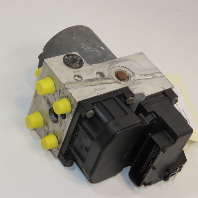 Unité hydraulique ABS occasion NISSAN TERRANO II Phase 1 04-1995->04-1999 2.7 TDI 125ch 476600X801 1