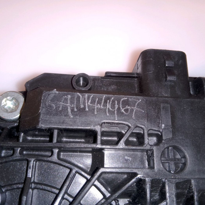 Mecanisme + moteur lève-glace avant droit occasion SEAT IBIZA IV Phase 1 05-2008->01-2012 1.6 TDI 105ch 6J4837462 3