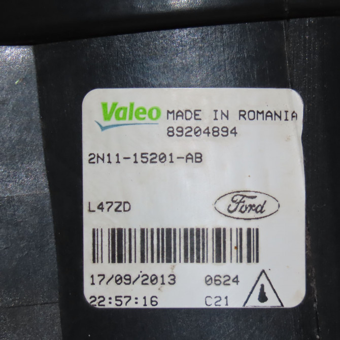 Phare antibrouillard avant gauche occasion  4550597 3