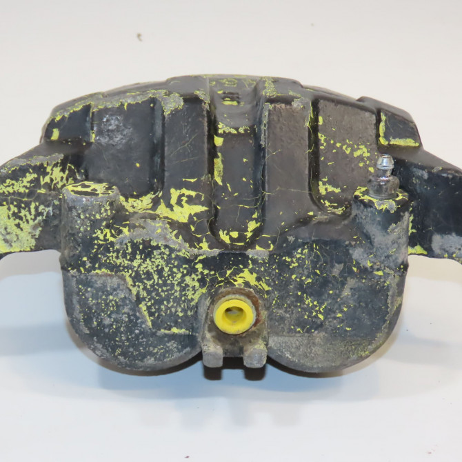 Etrier de frein avant droit occasion NISSAN NAVARA I Phase 1 08-2005->12-2010 3