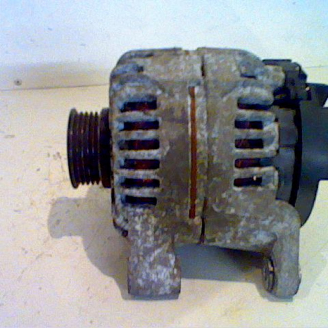 Alternateur occasion OPEL TIGRA II Phase 1 09-2004->... 93187819 2