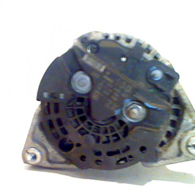 Alternateur occasion OPEL TIGRA II Phase 1 09-2004->... 93187819 3