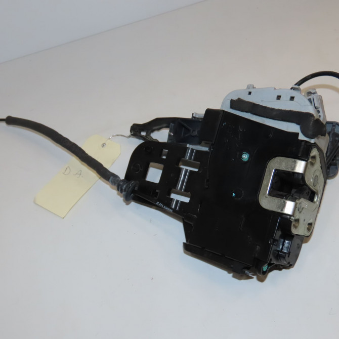 Serrure porte avd occasion HYUNDAI IX20 Phase 1 10-2010->... 1.4 CRDI 90ch 813201K020 1