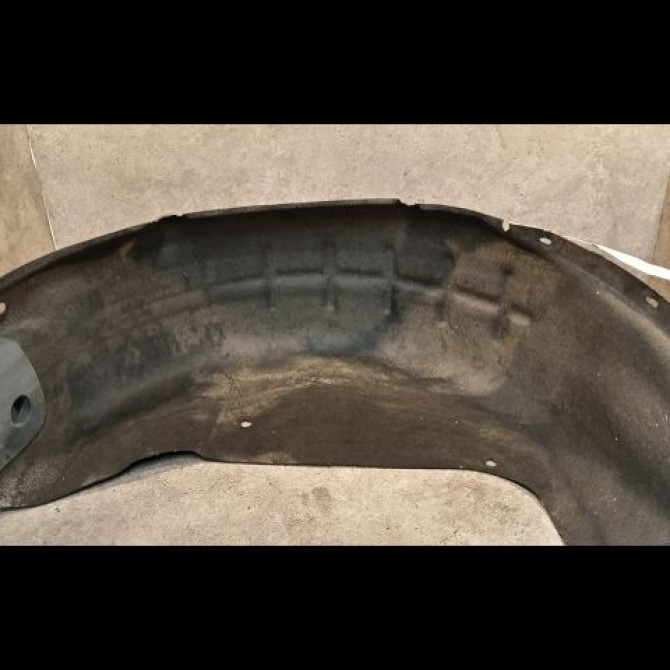 Pare-boue arrière gauche occasion RENAULT SCENIC II Phase 1 03-2004->09-2006 1.9 DCI 120ch 8200136397 1