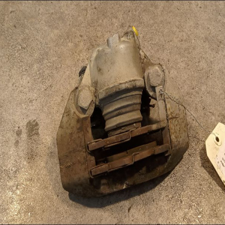 Etrier de frein avant gauche occasion CITROEN C15 Phase 1 07-1987->06-1996 1.8 D 441005