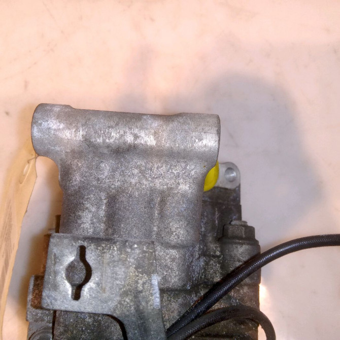 Compresseur air conditionne occasion SUZUKI SWIFT III Phase 1 03-2005->09-2011 1.3 VVT 9520063JA1 4