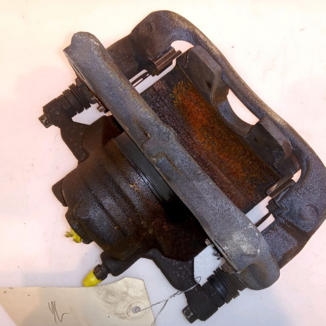 Etrier de frein avant gauche occasion OPEL ZAFIRA III Phase 1 11-2011->... 13301226 2