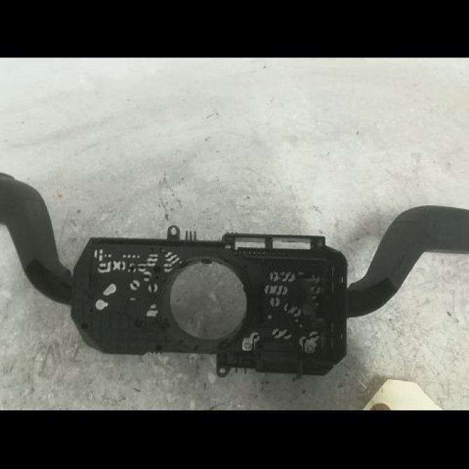 Bloc commodos occasion SEAT IBIZA IV Phase 1 05-2008->01-2012 1.4i 16v 7H0953513C9B9 4