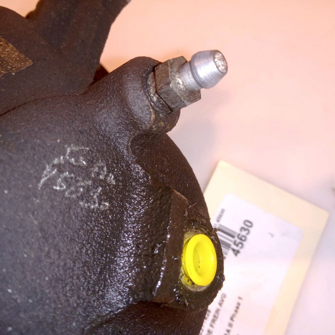 Etrier de frein avant gauche occasion OPEL ZAFIRA III Phase 1 11-2011->... 13301226 3