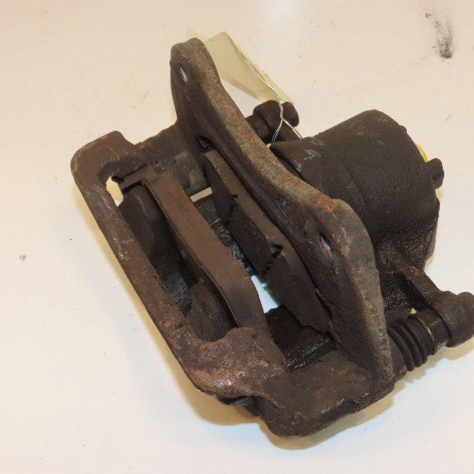 Etrier de frein avant droit occasion KIA RIO III Phase 1 06-2011->... 1.2i 85ch 581901WA05 1