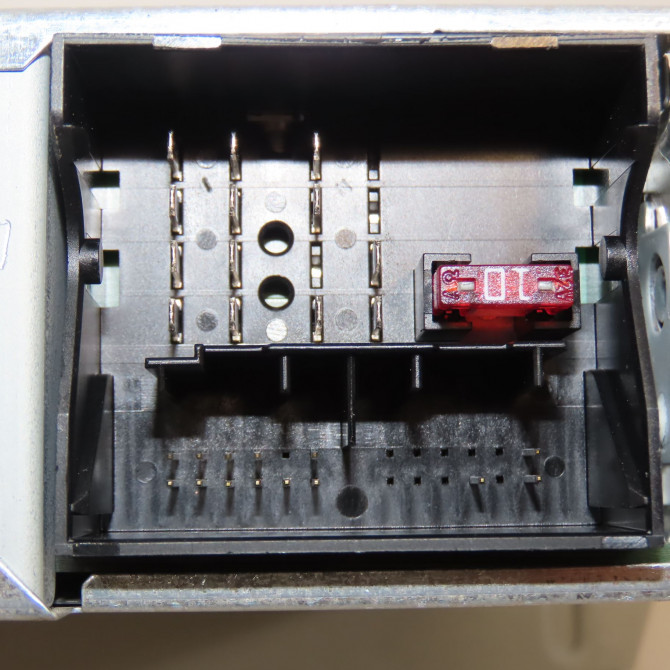 Autoradio occasion SEAT IBIZA IV Phase 1 05-2008->01-2012 1.4i 16v 6J1035153H 3