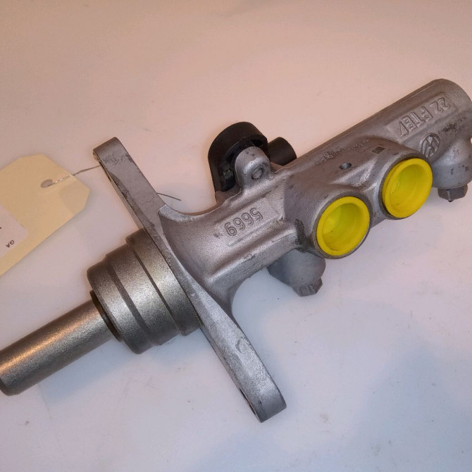 Maitre cylindre occasion VOLKSWAGEN POLO V POLO V Phase 1 2009-09-01->2014-05-31 1.2 60ch 6R1611019A 1