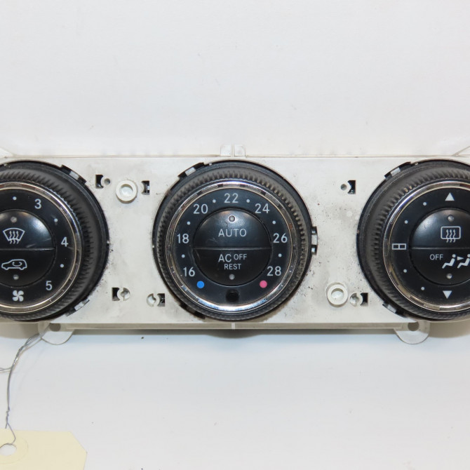 Commande de chauffage occasion MERCEDES CLASSE ML I 7701070473 1