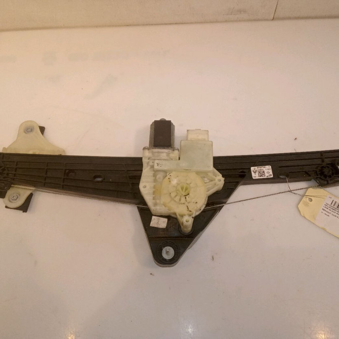 Mecanisme + moteur lève-glace avant droit occasion RENAULT CLIO V 807201776R 1