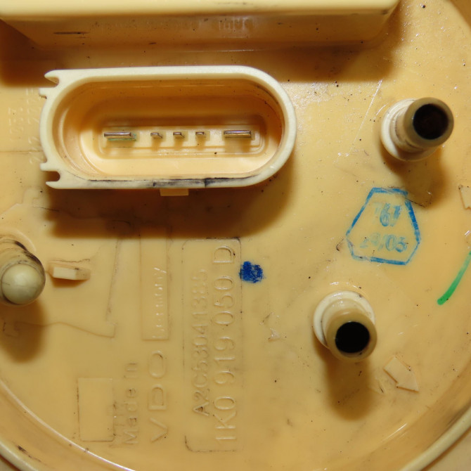 Jauge a carburant occasion AUDI A3 II Phase 1 06-2003->06-2008 2.0 TDi 140ch 3