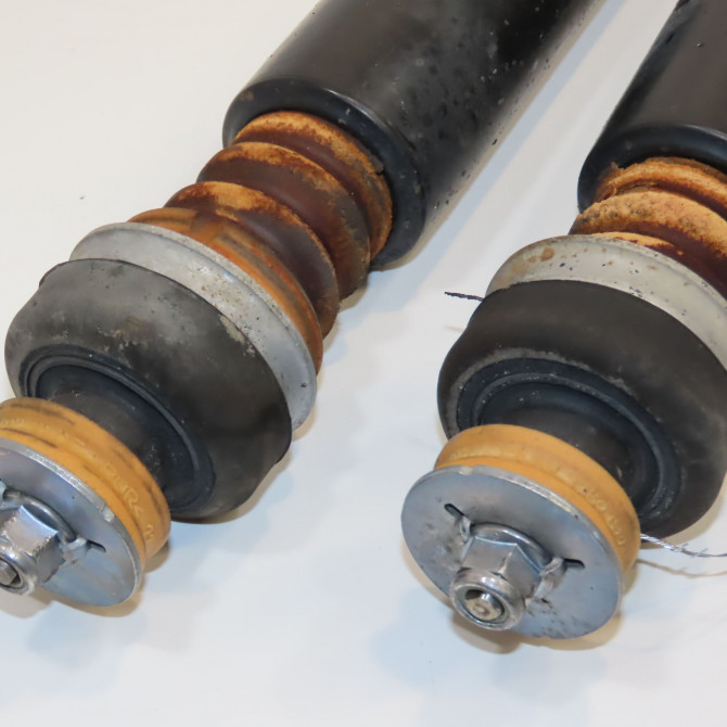 Amortisseur arrière droit occasion B.M.W. SERIE 3 V Phase 1 03-2005->09-2008 318D 122ch 33526771725 2