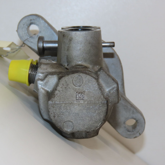 Maitre cylindre occasion RENAULT CLIO V 3