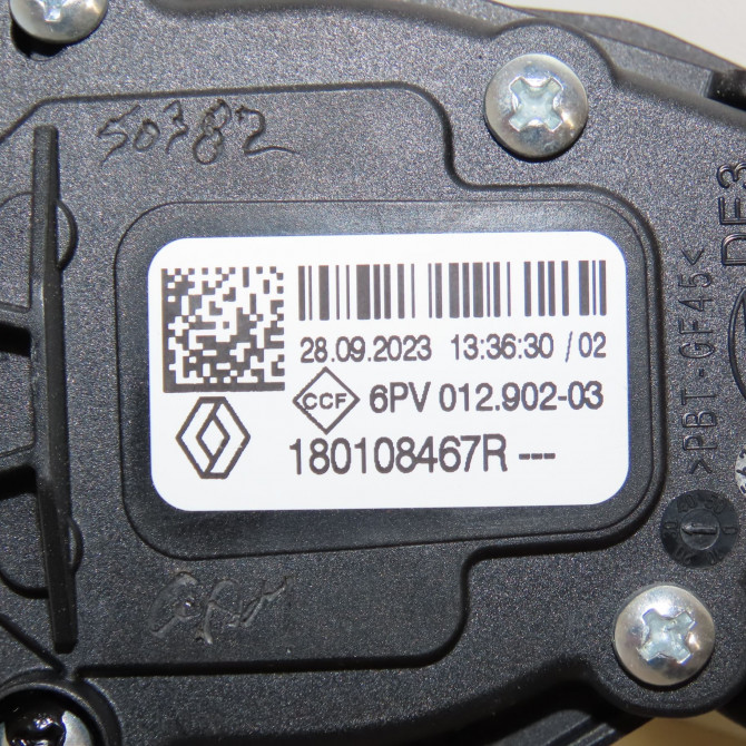 Potentiometre accelerateur occasion RENAULT CLIO V 4