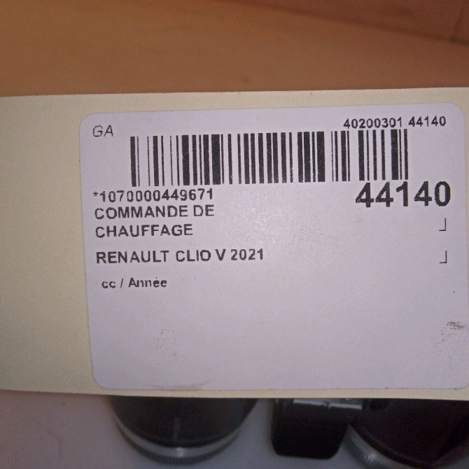 Commande de chauffage occasion RENAULT CLIO V 275100936R 4