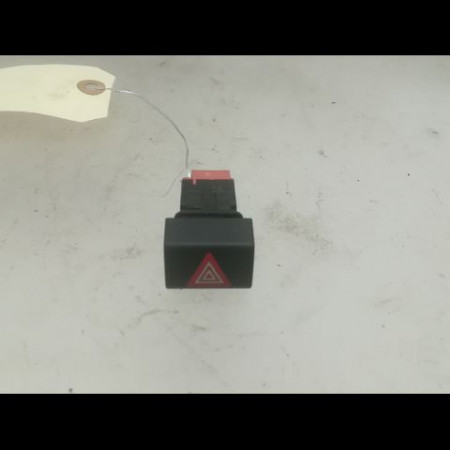 Bouton de warning occasion CITROEN C4 GRAND PICASSO II Phase 1 04-2013->... 1.6 e-HDi 115ch 96781018ZD