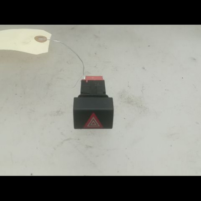 Bouton de warning occasion CITROEN C4 GRAND PICASSO II Phase 1 04-2013->... 1.6 e-HDi 115ch 96781018ZD 1