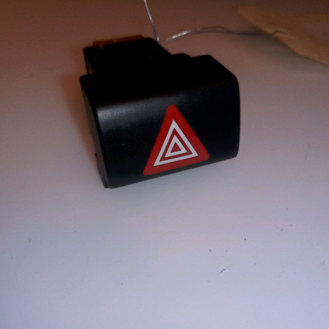 Bouton de warning occasion CITROEN C4 GRAND PICASSO II 96781018ZD 1