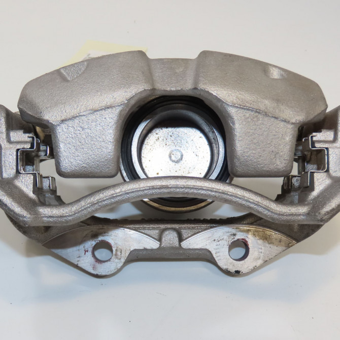 Etrier de frein avant droit occasion CITROEN 1681371480 2