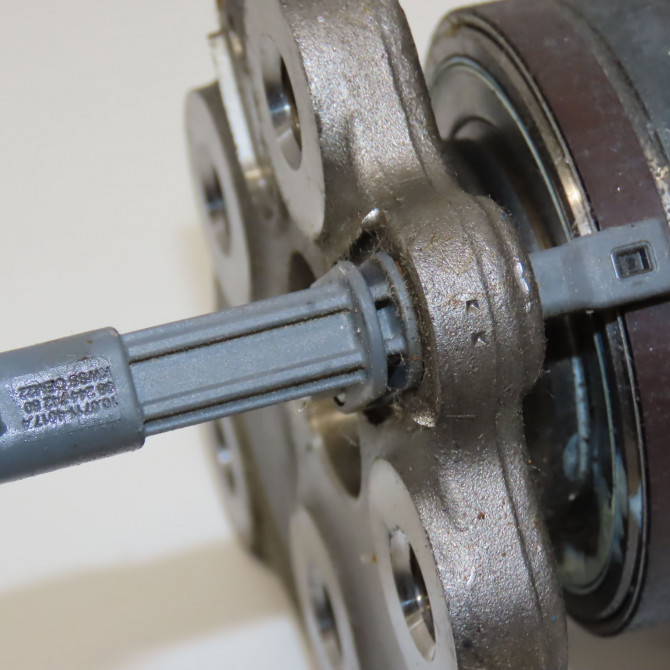 Moyeu ard occasion CITROEN 9828723880 3